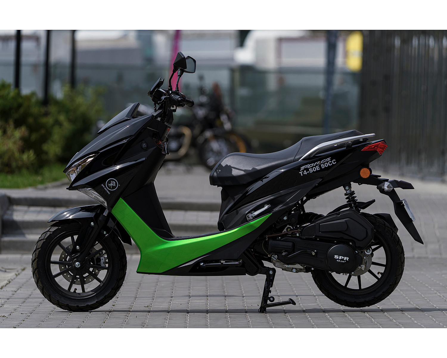 Скутер SPRMOTORS FORCE Зелёный T4-50E