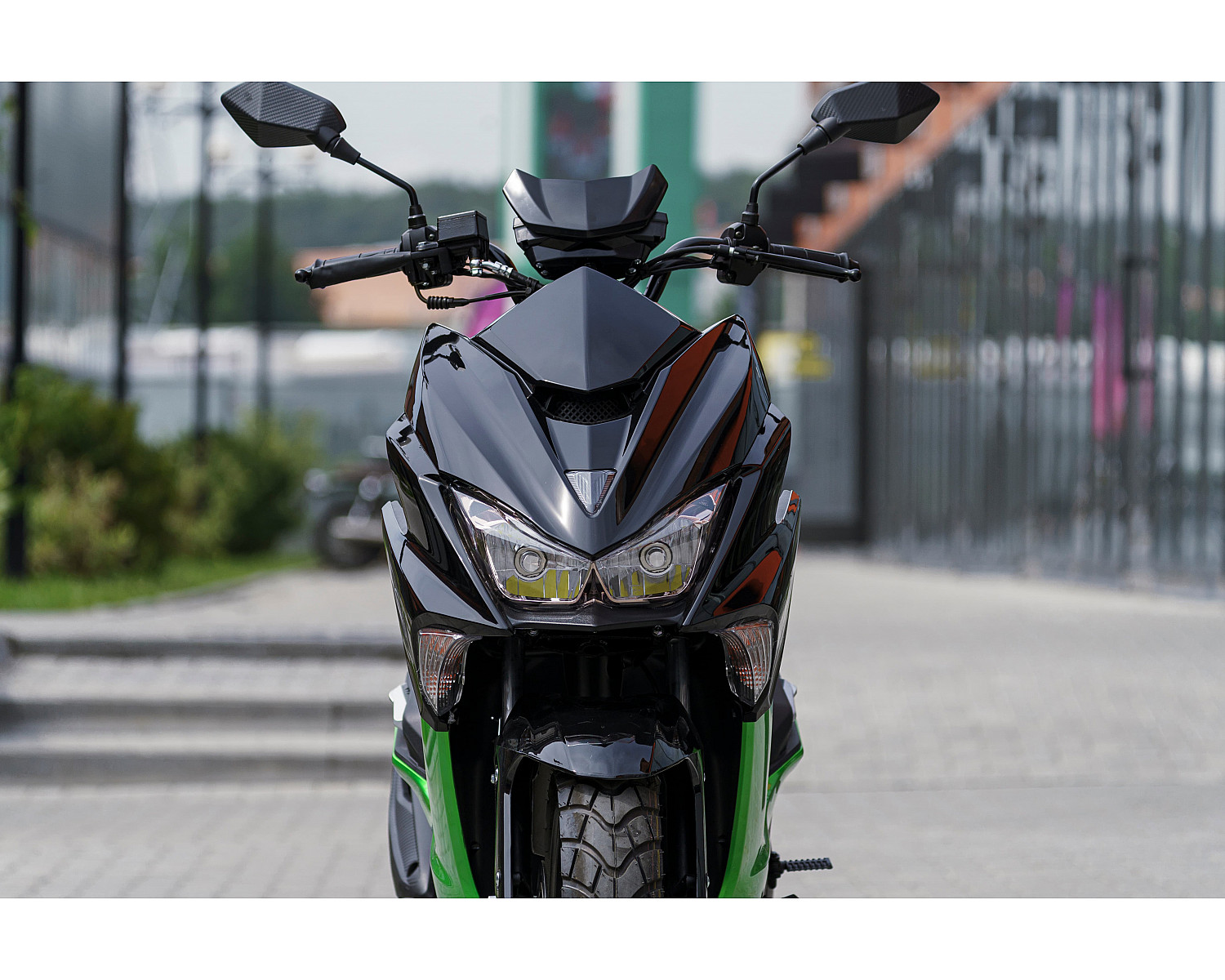 Скутер SPRMOTORS FORCE Зелёный T4-50E