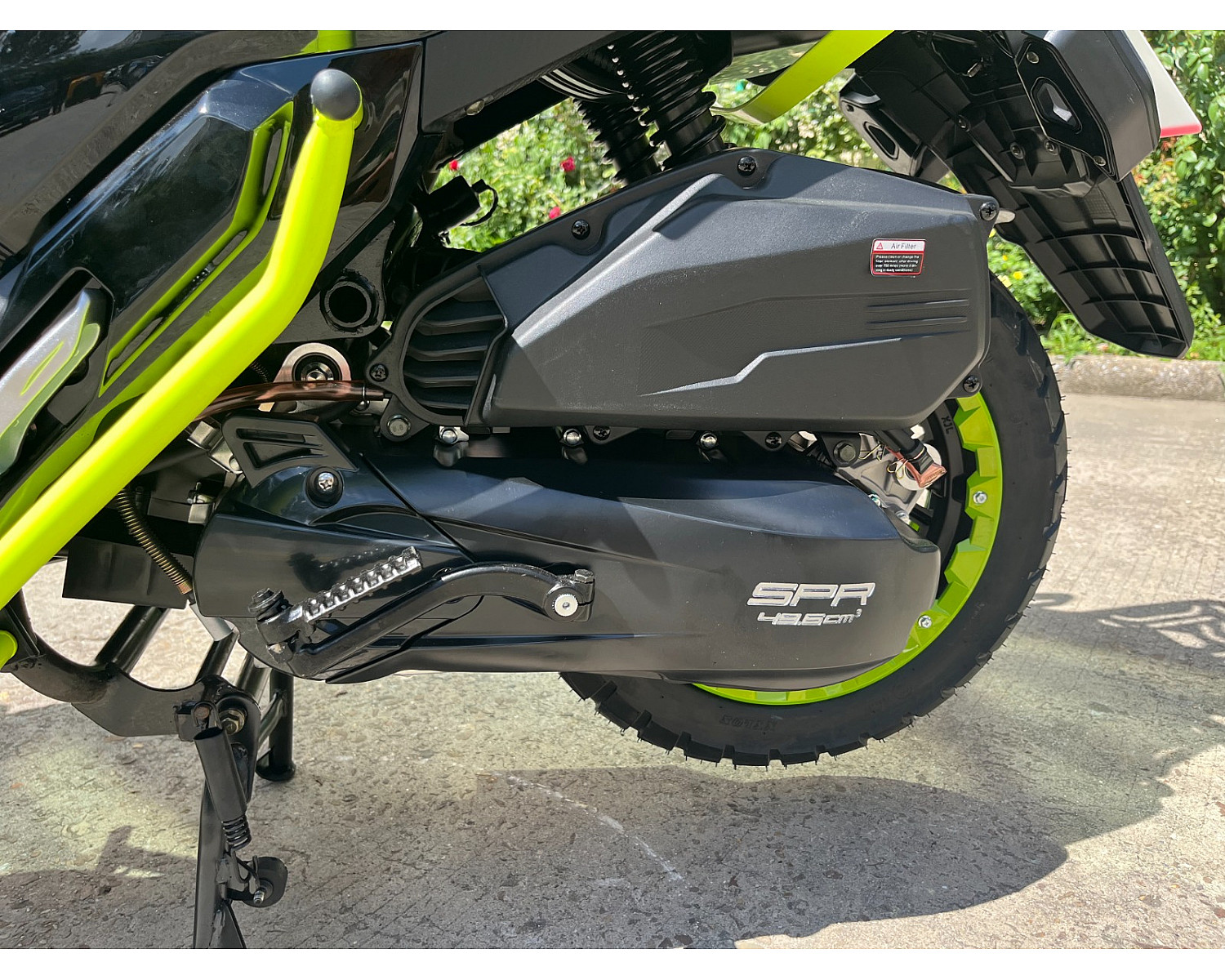 Скутер SPRMOTORS Tank NEW чёрный T8-50E