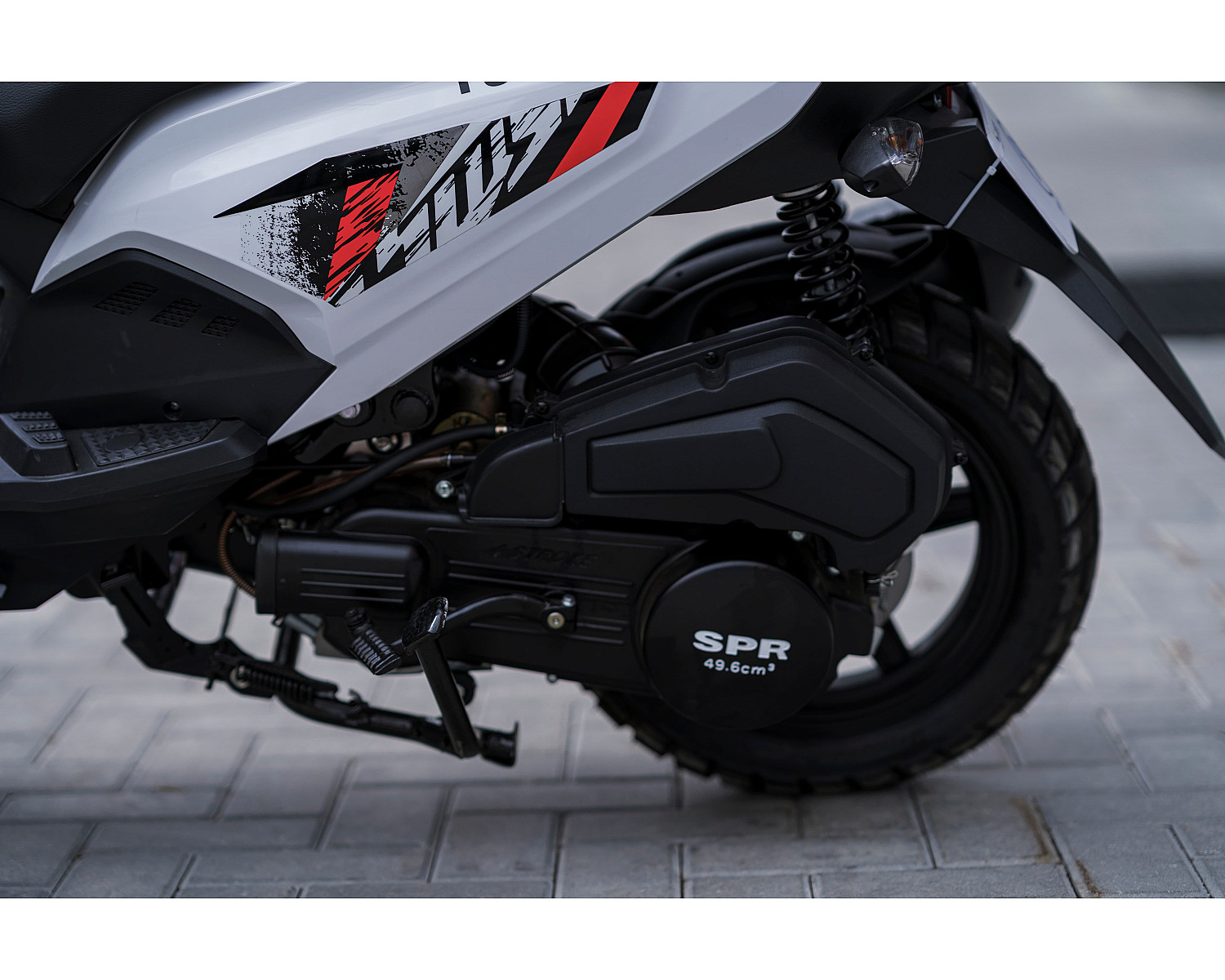 Скутер SPRMOTORS Zoom-10 белый T8-50G