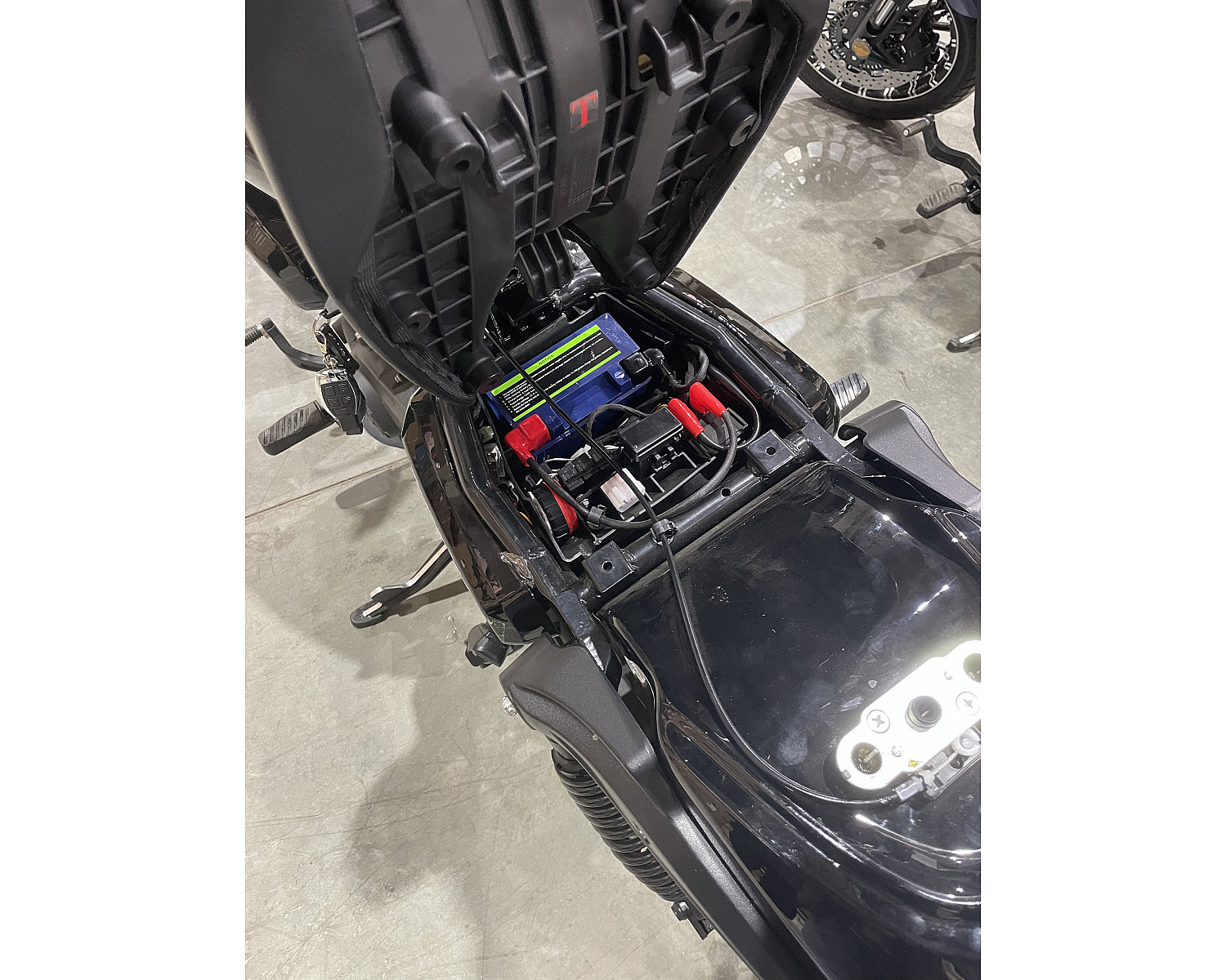Мотоцикл VMC CRUISER TY400-5E 407см3 серия T4000, matt black