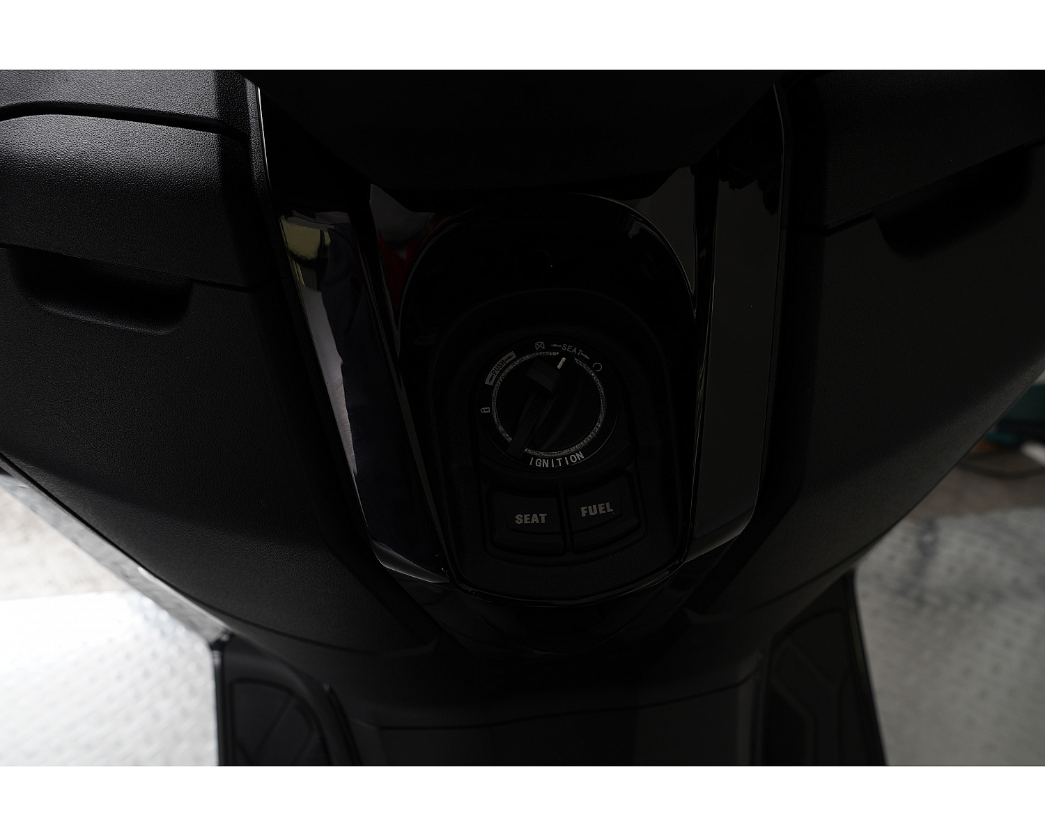 Скутер VMC XMAX BY150T-5A 149cc серия T2500, (ЭПТС), glossy grey