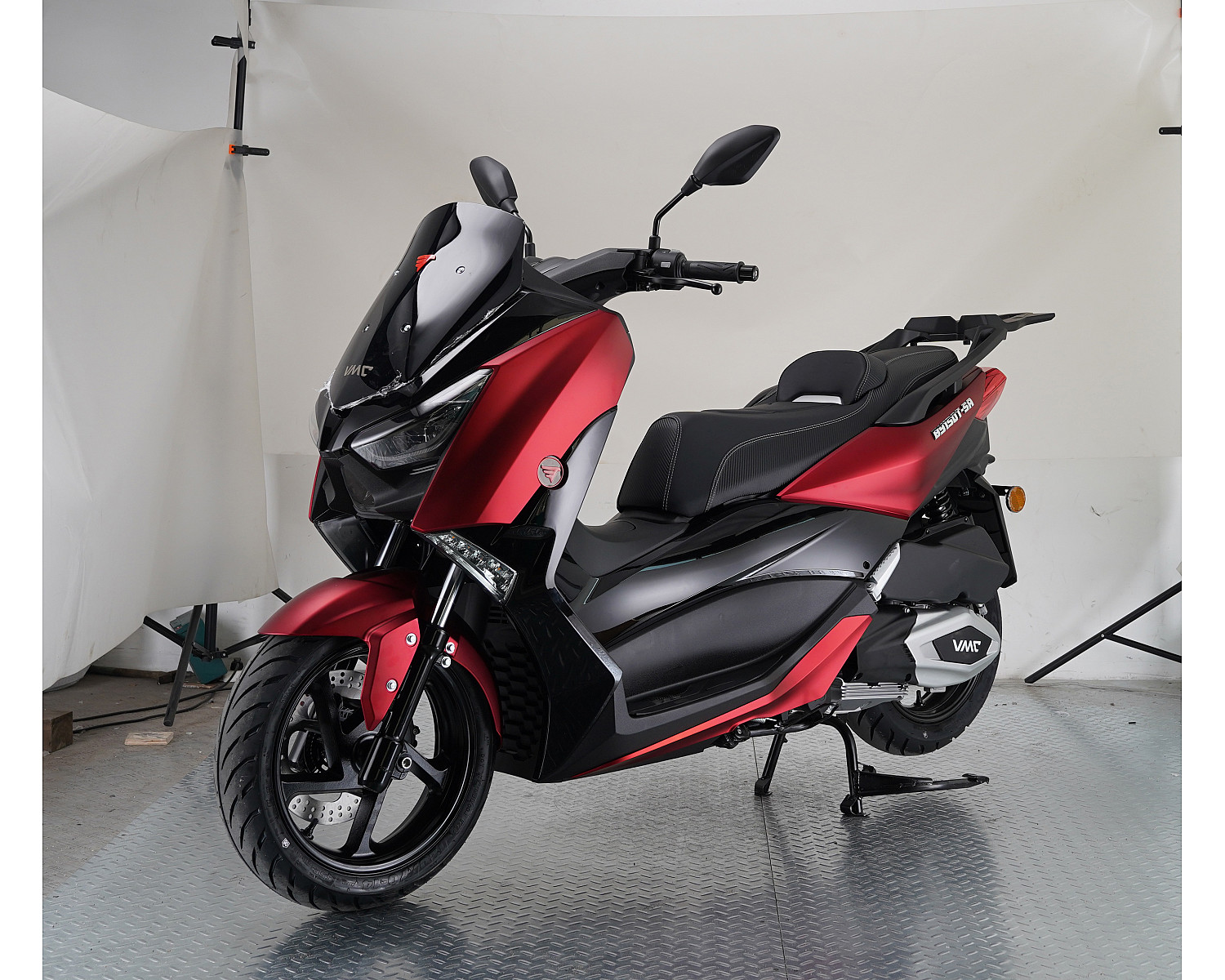 Скутер VMC XMAX BY150T-5A 149cc серия T2500, (ЭПТС), matt red