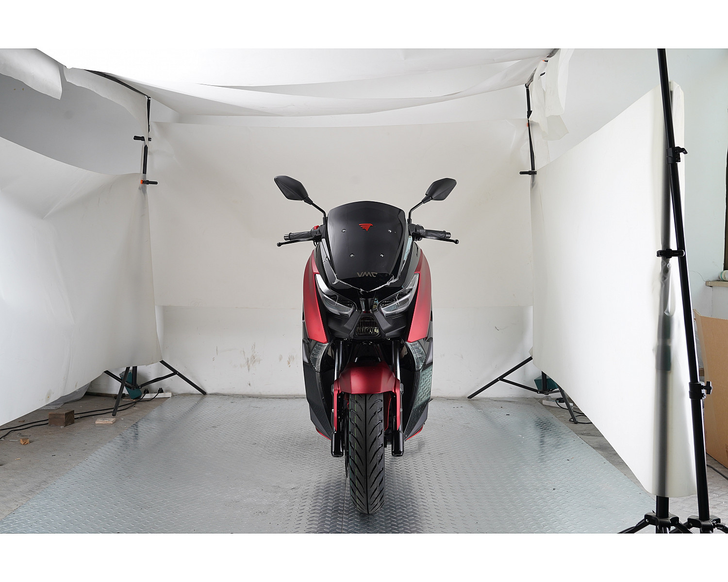 Скутер VMC XMAX BY150T-5A 149cc серия T2500, (ЭПТС), matt red