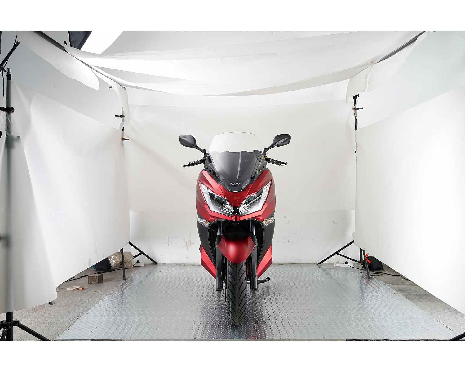 Скутер VMC Z1 TY300T-2E 276 см3 серия Т3000 (ЭПТС), matt red